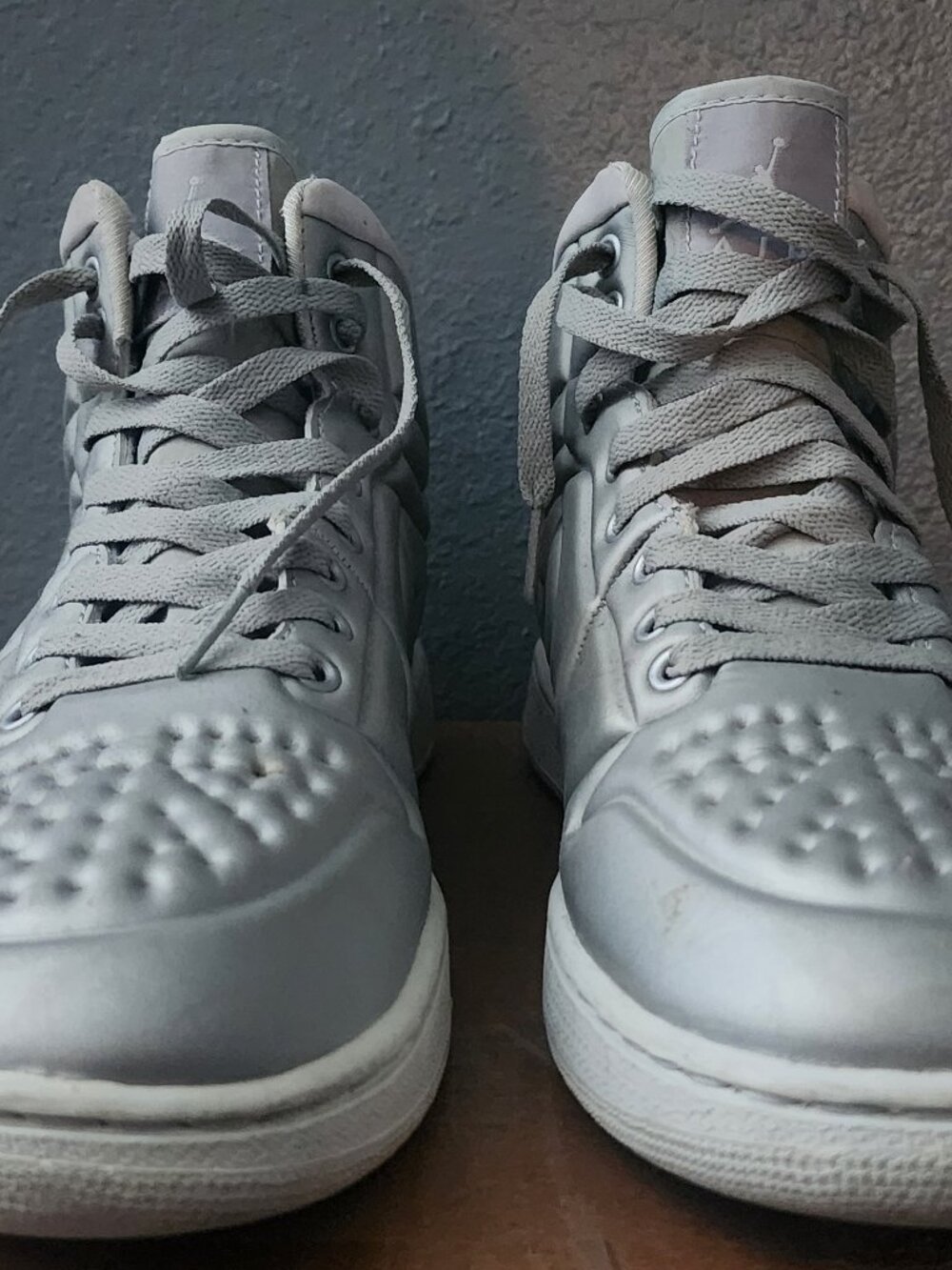Jordan 1 Anodized Silver Sz 11.5